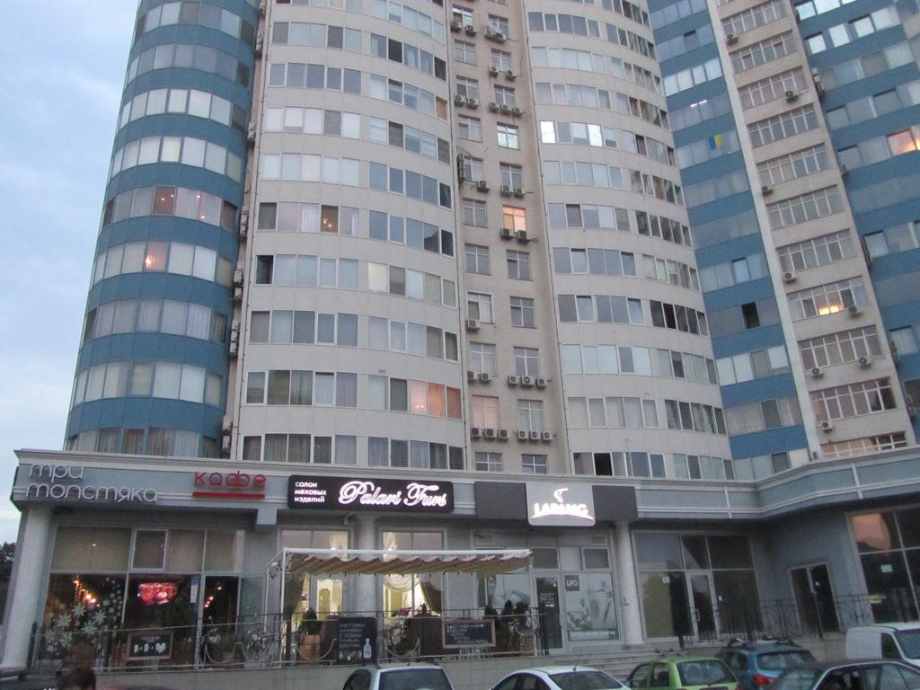 Apartments On Henuezskaya 5 Одеса Екстериор снимка