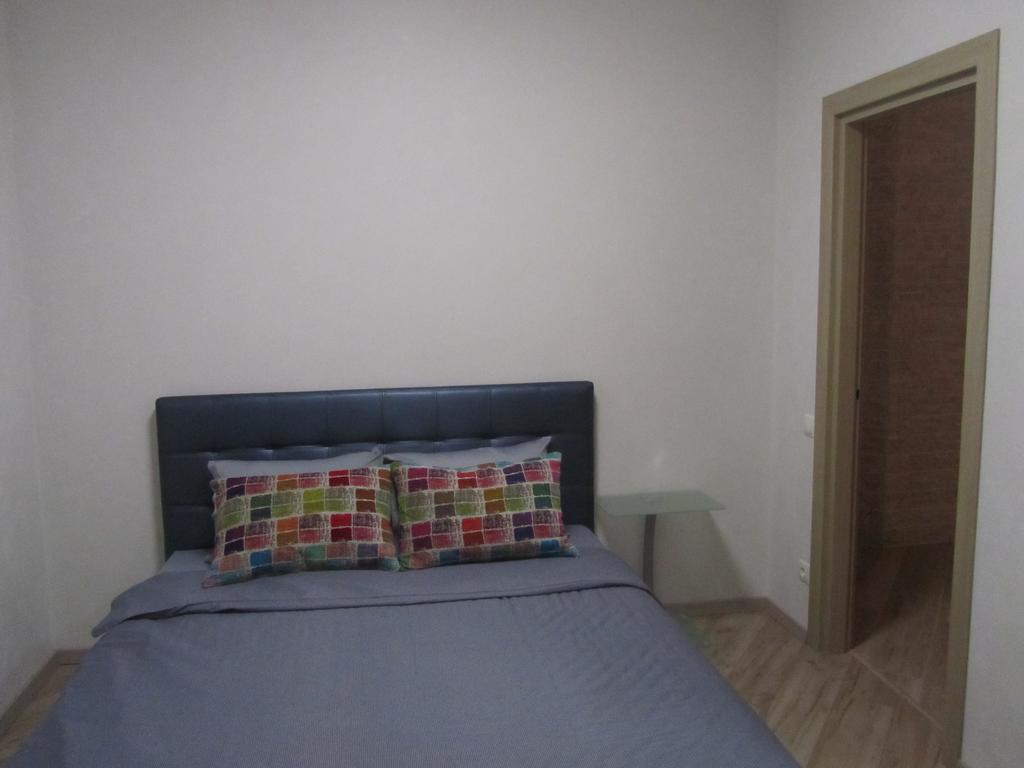 Apartments On Henuezskaya 5 Одеса Екстериор снимка