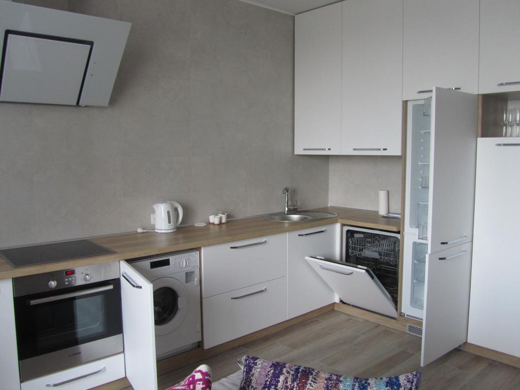 Apartments On Henuezskaya 5 Одеса Екстериор снимка
