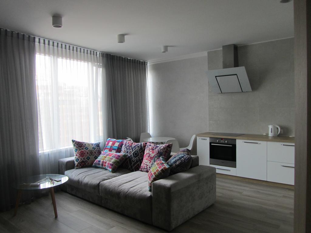 Apartments On Henuezskaya 5 Одеса Екстериор снимка