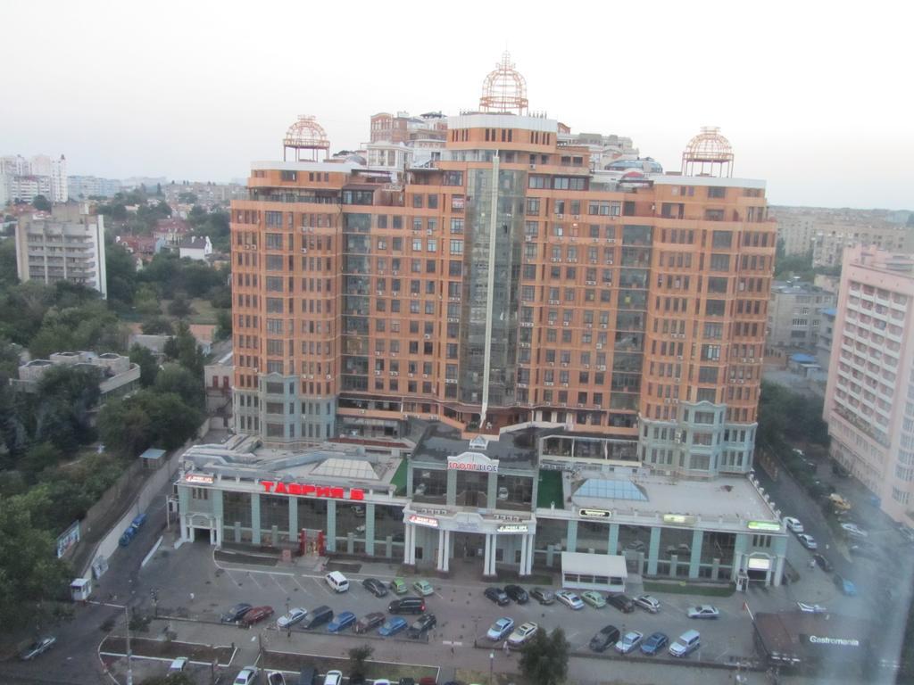 Apartments On Henuezskaya 5 Одеса Екстериор снимка
