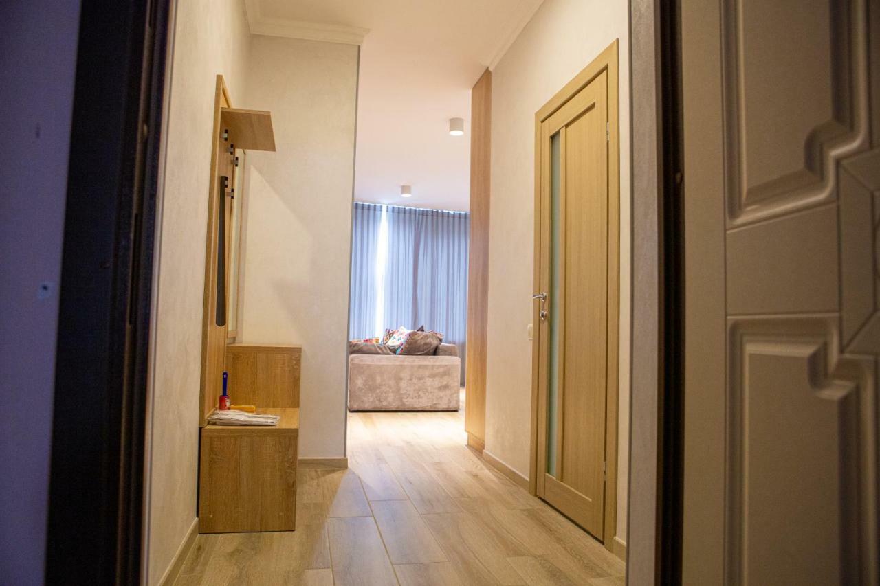 Apartments On Henuezskaya 5 Одеса Екстериор снимка