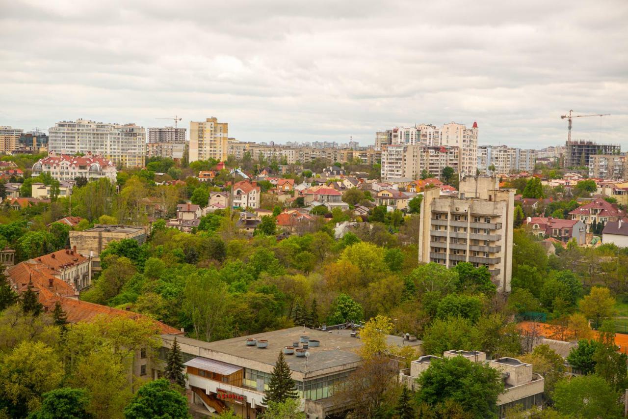Apartments On Henuezskaya 5 Одеса Екстериор снимка
