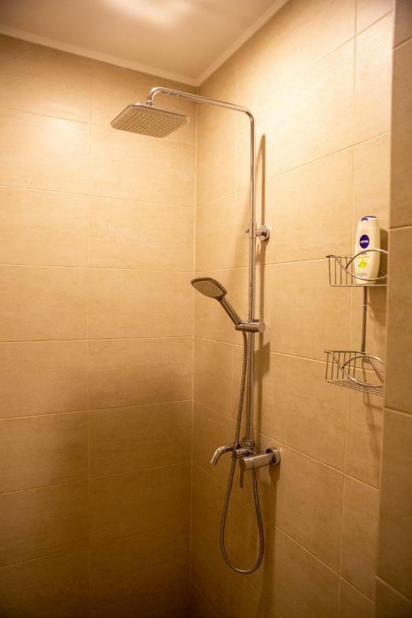 Apartments On Henuezskaya 5 Одеса Екстериор снимка